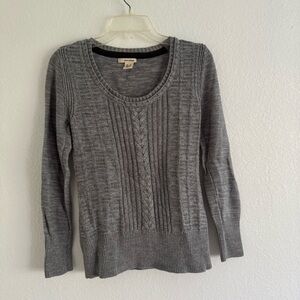 DKNY Women's Gray Cable Knit Sweater
